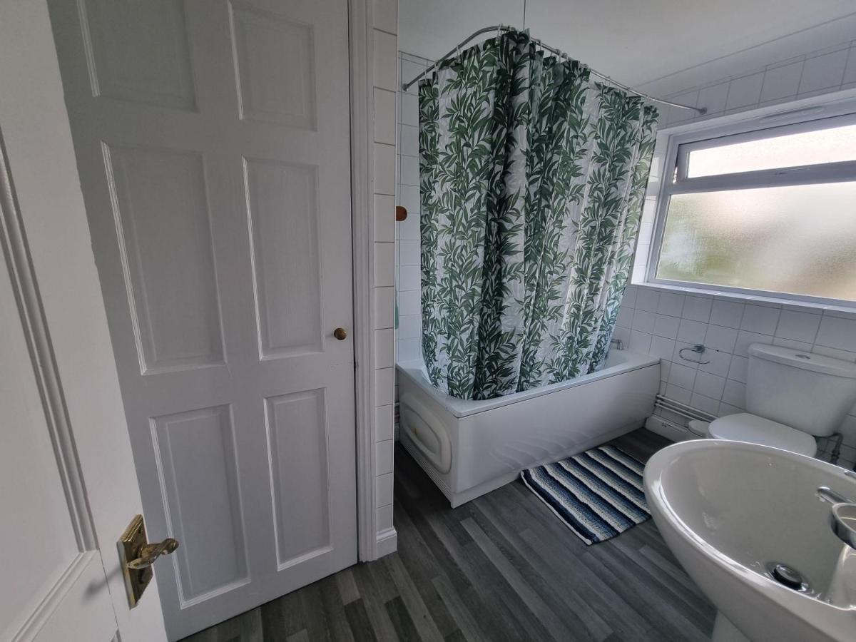 Canterbury Getaway With Ensuite Eksteriør billede