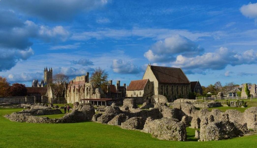 Canterbury Getaway With Ensuite Eksteriør billede